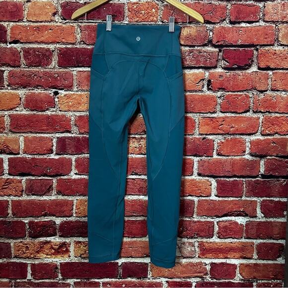 Lululemon legging size 4 - Picture 4 of 9